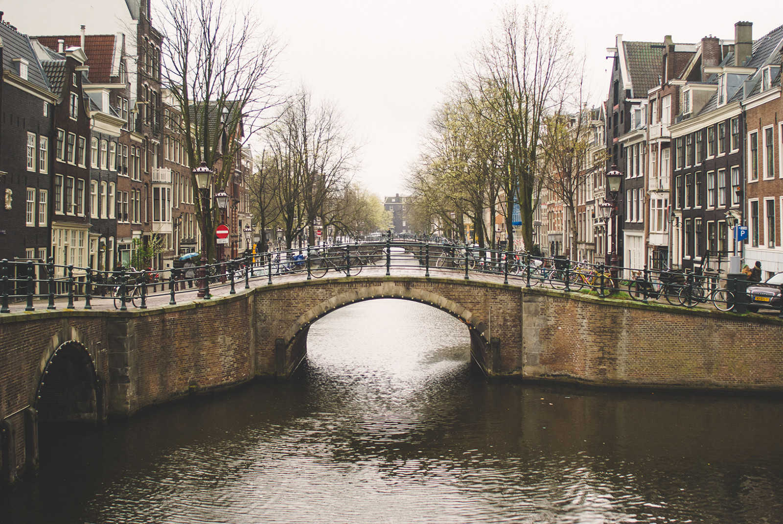 Amsterdam-Travel-Diary-4-Love-Note-Photo